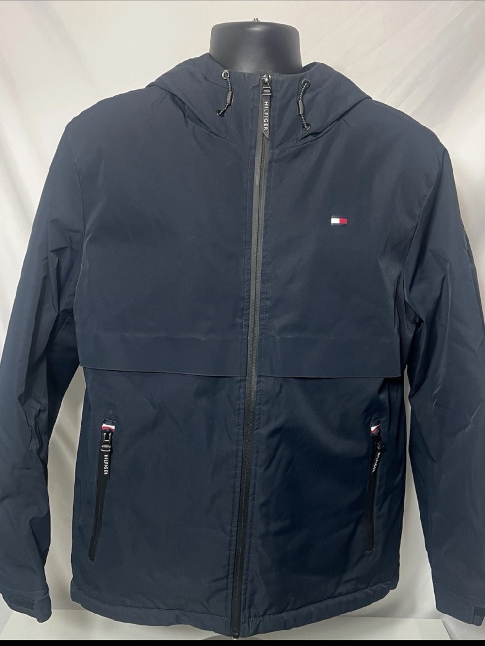 Tommy Hilfiger- Hooded Performance Jacket, Men's size Large , Navy blue